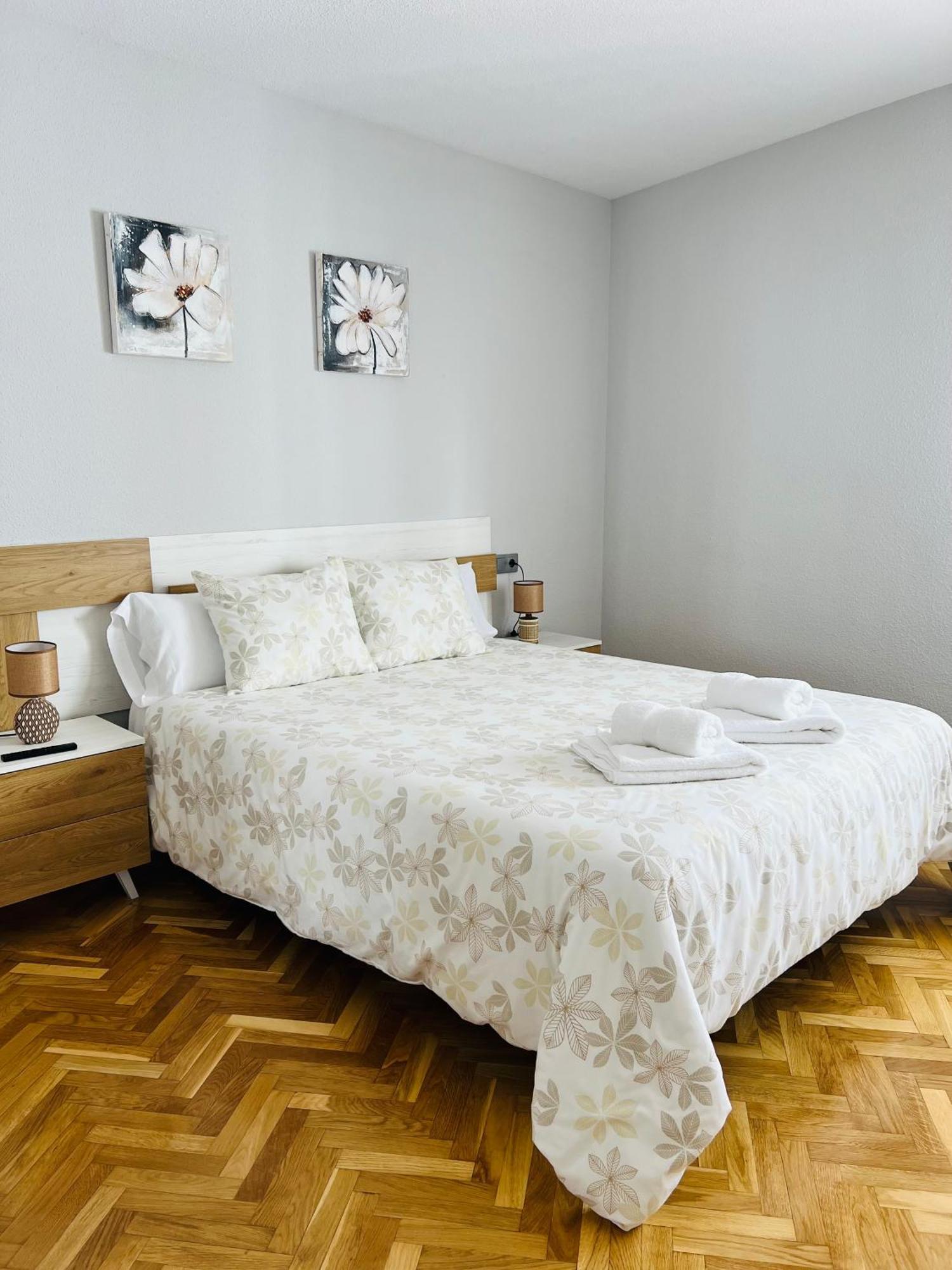 Vut Las Almenas Ávila Extérieur photo